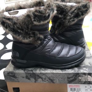 The North Face Thermoball Microbaffle Bootie II